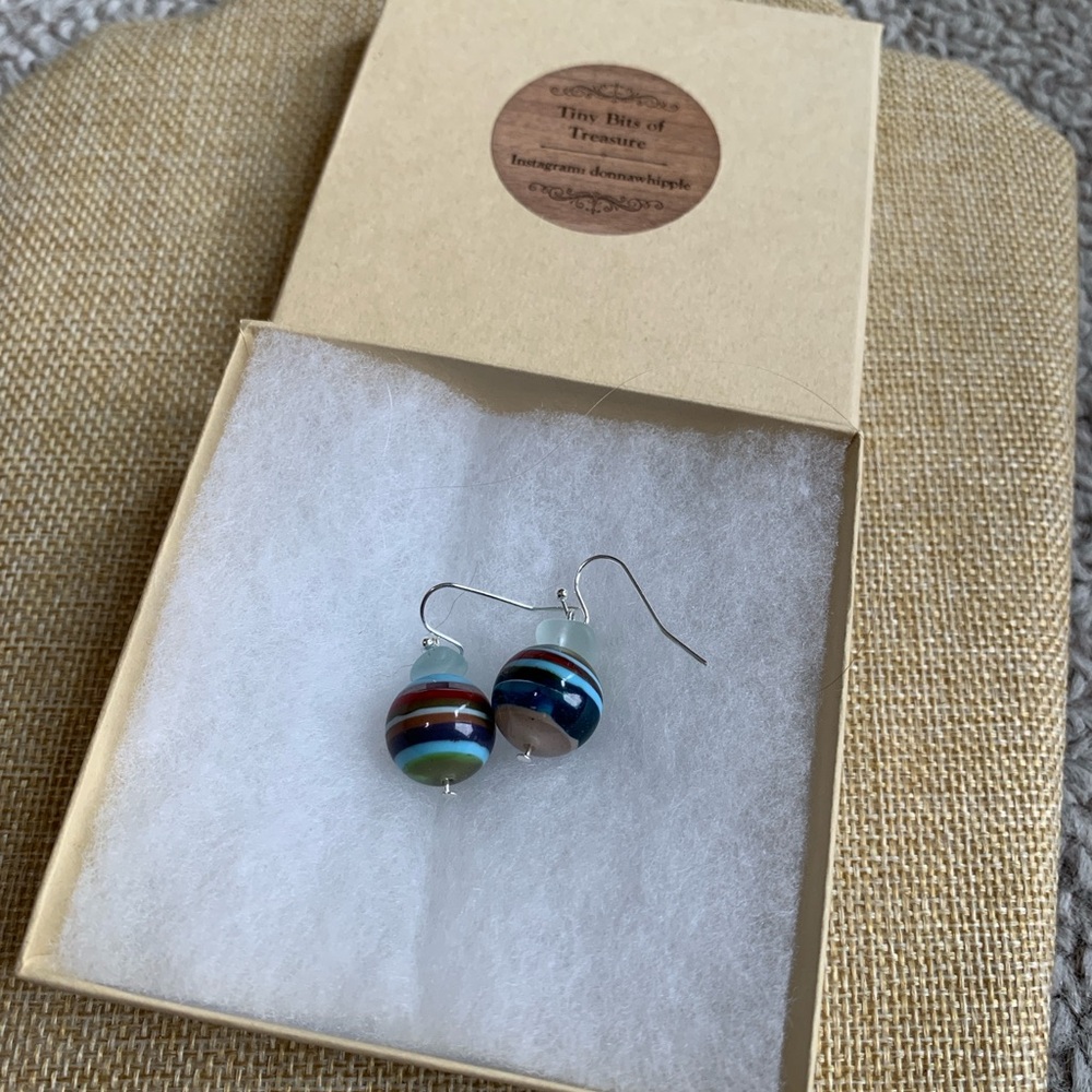 RECYCLED SURFBOARD Earrings - Eco-Friendly Ocean Jewelry** 🏄‍♀️ NWT - Picture 9 of 10
